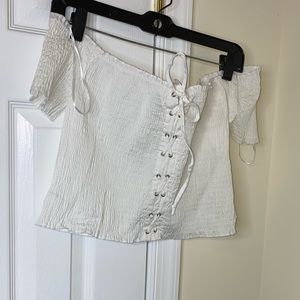 Crop top off shoulder